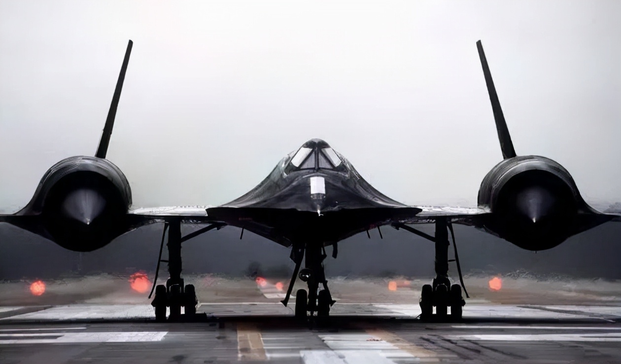 SR-71 黑鸟